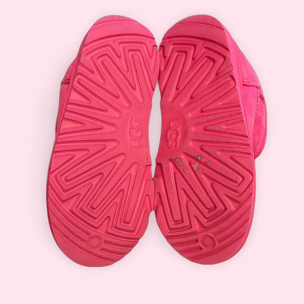 UGG Kids Boots in Bright Pink - Picture 3 of 3